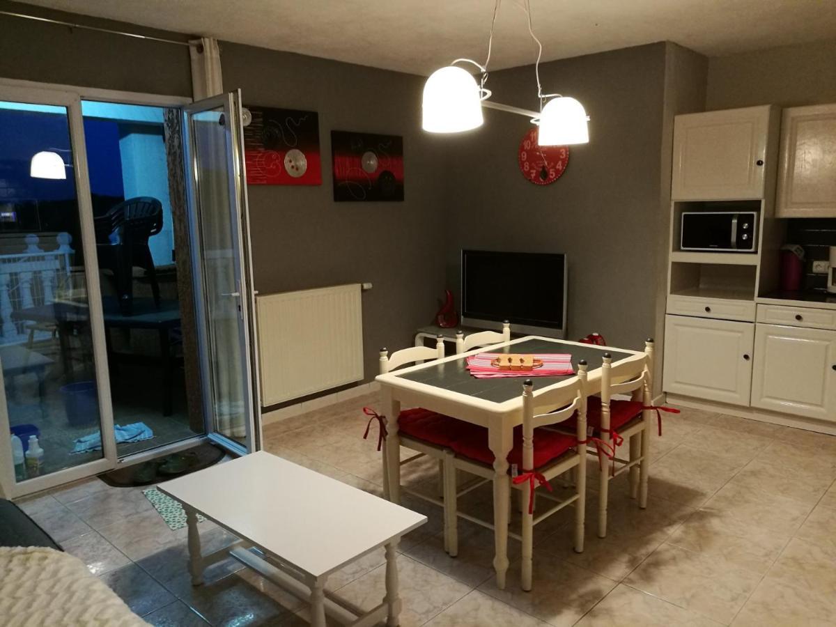 Destroisterrasses Apartment Caux Exterior foto